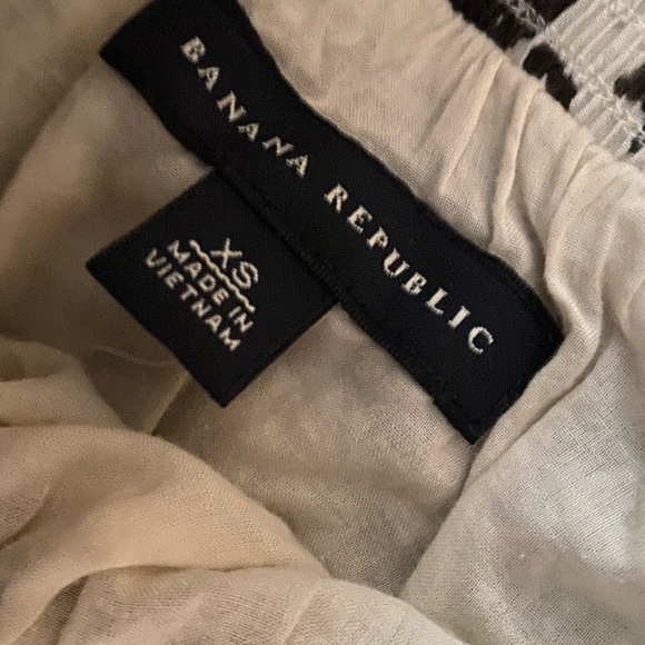 Banana Republic Pattern Skirt Size XS - Picture 7 of 8